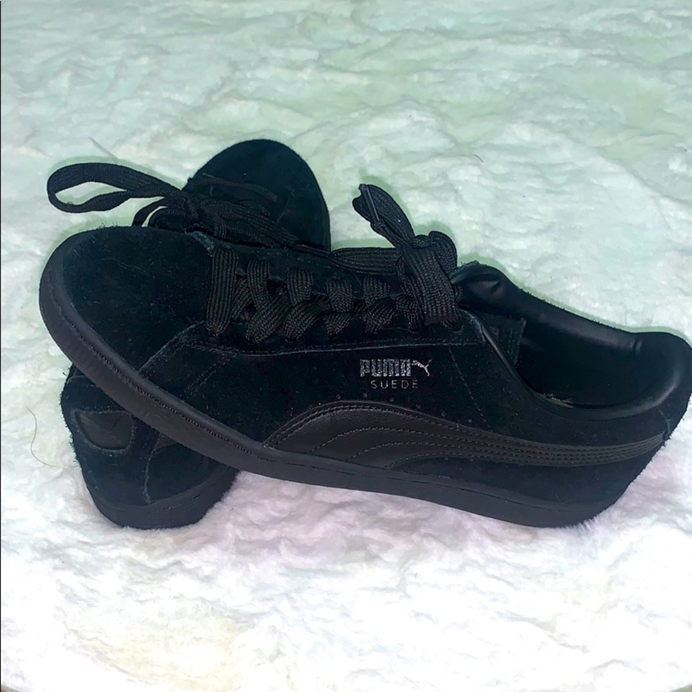 Puma suede classics